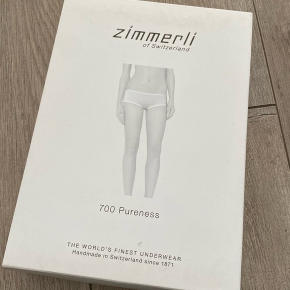 NWT NIB ZIMMERLI OF SWITZERLAND pureness black low panty M hipster boyshort